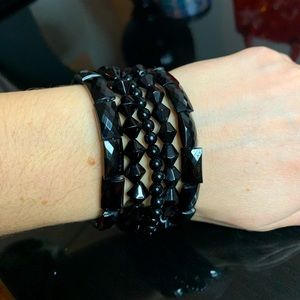 Shiny black beads bracelet🖤
